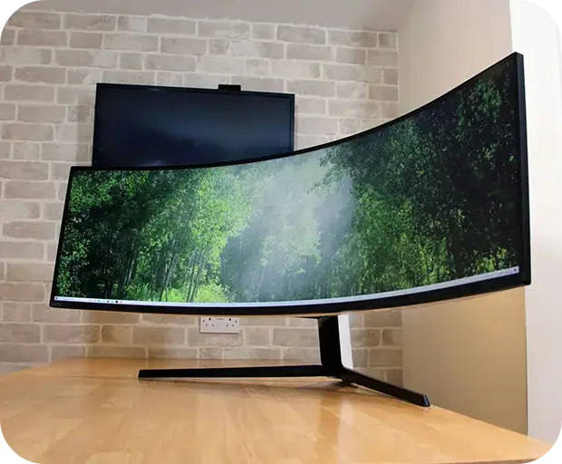 Curved Monitor